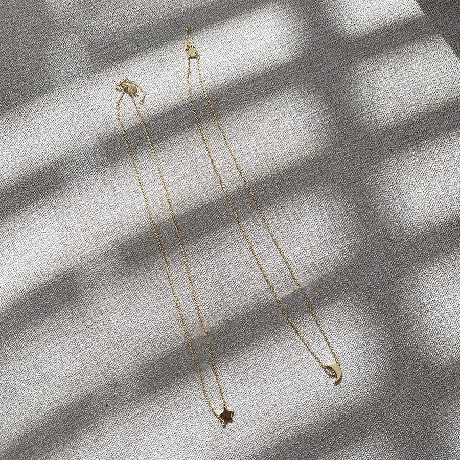 HalfMoon Necklace