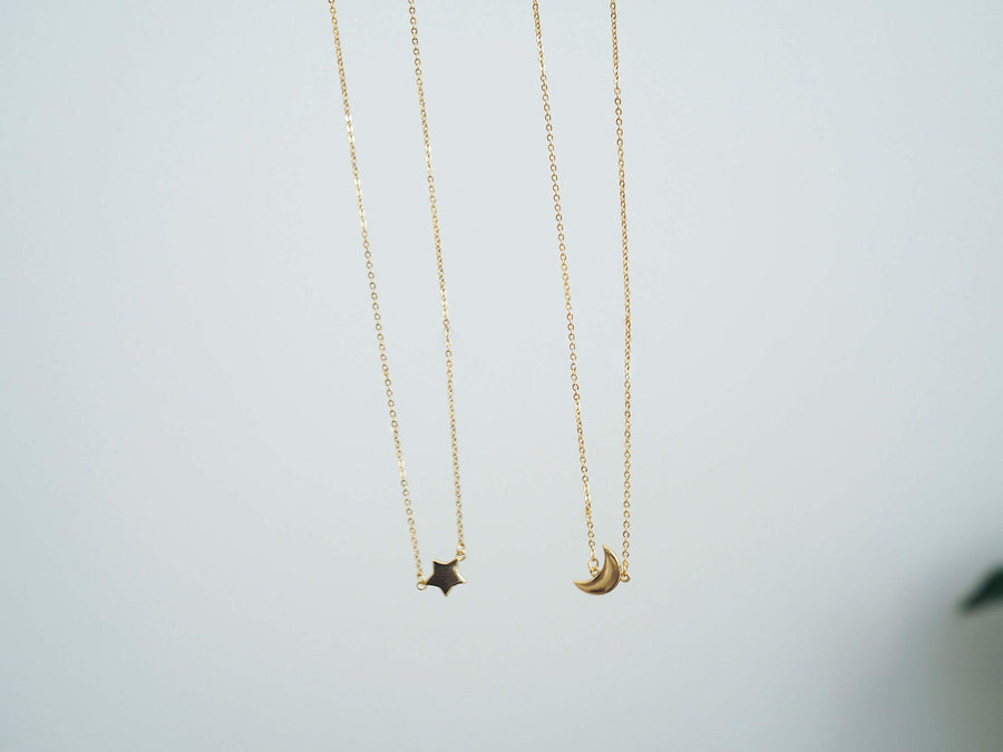 HalfMoon Necklace